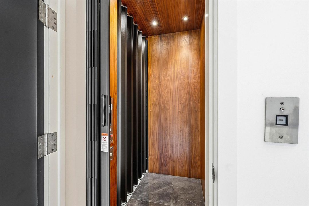 034-157PeruvianAvenue-PalmBeach-FL-33480