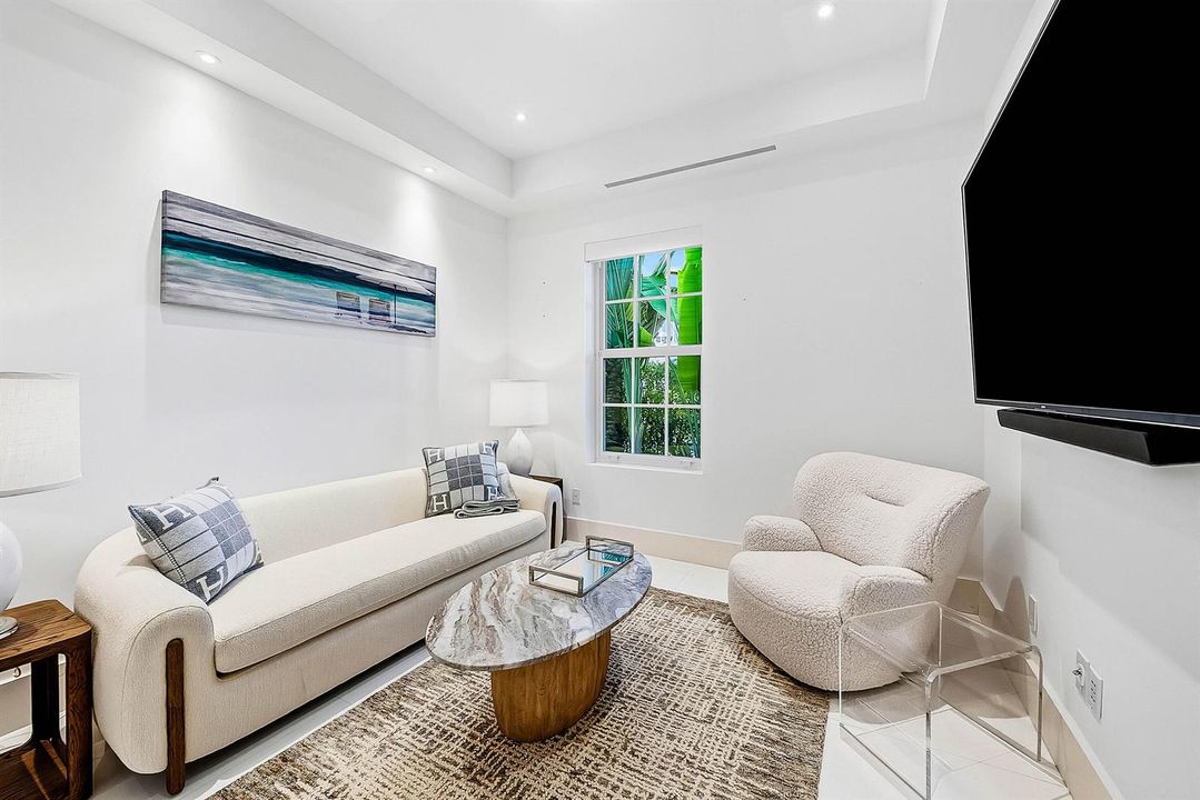 013-157PeruvianAvenue-PalmBeach-FL-33480
