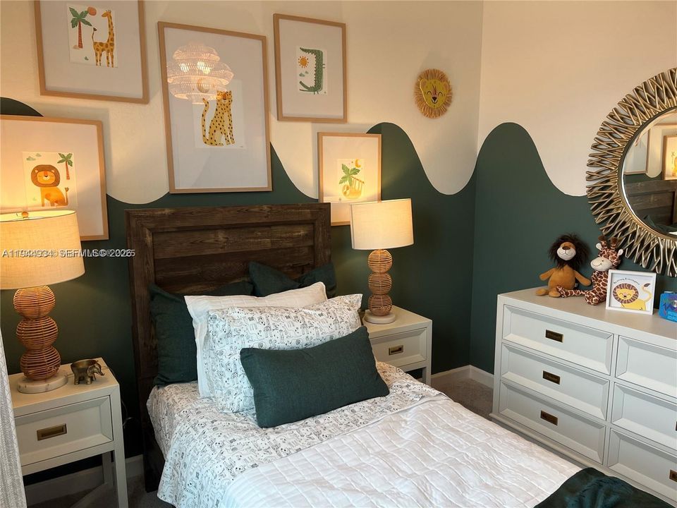 Active With Contract: $3,000 (4 beds, 3 baths, 1804 Square Feet)
