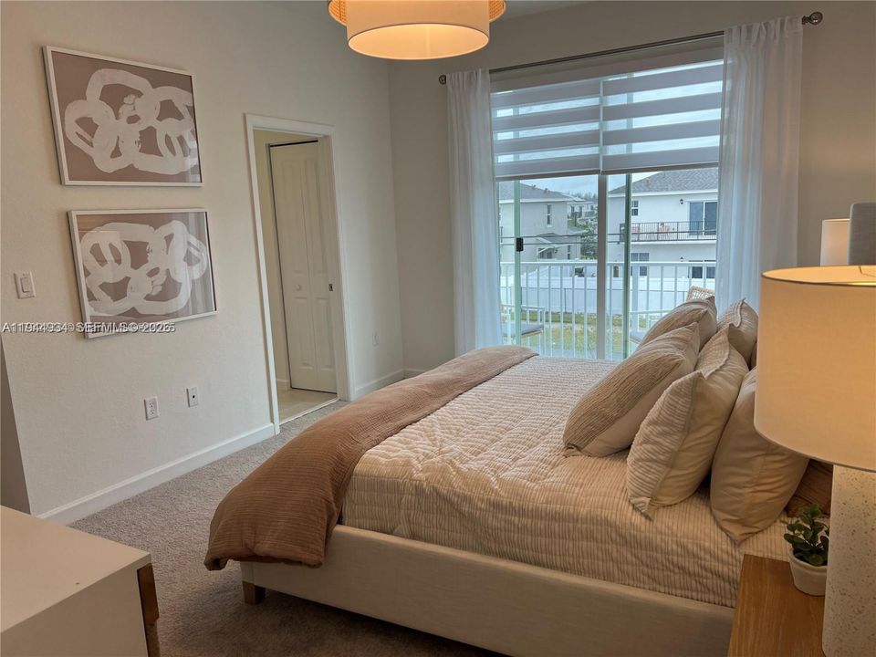 Active With Contract: $3,000 (4 beds, 3 baths, 1804 Square Feet)