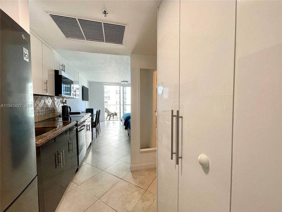En Venta: $189,000 (0 camas, 1 baños, 360 Pies cuadrados)