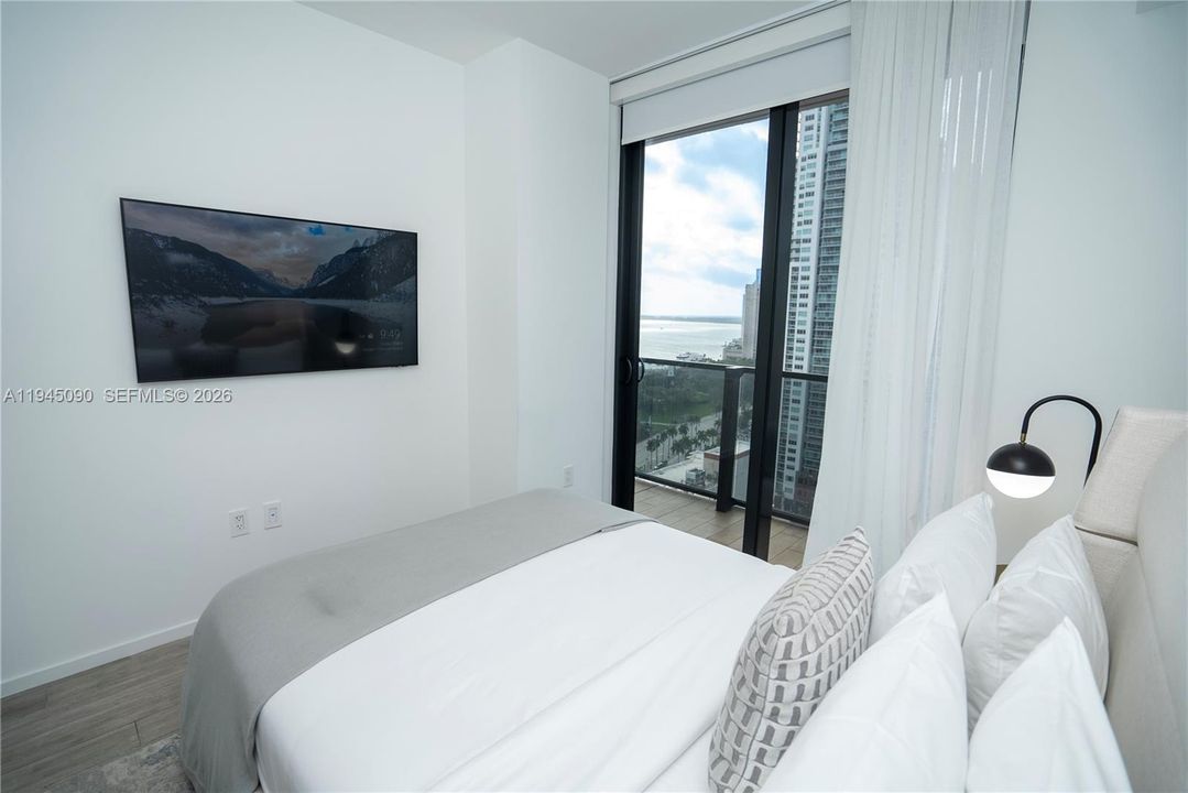 En Venta: $1,299,000 (3 camas, 3 baños, 1040 Pies cuadrados)