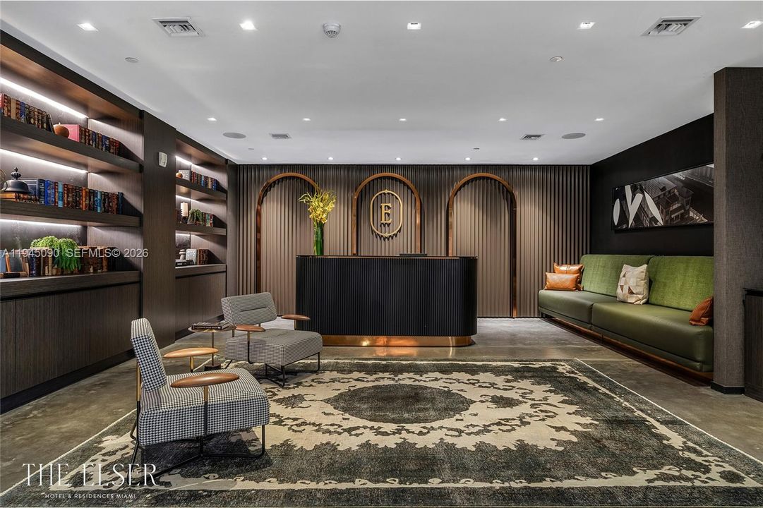En Venta: $1,299,000 (3 camas, 3 baños, 1040 Pies cuadrados)
