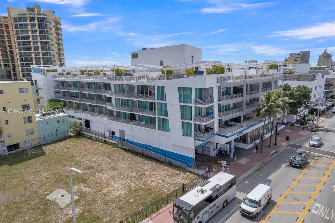 For Sale: $215,000 (0 beds, 1 baths, 500 Square Feet)