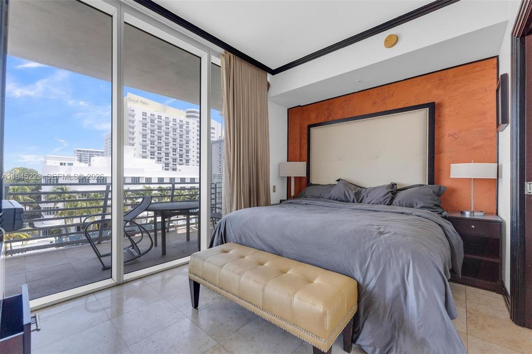 For Sale: $215,000 (0 beds, 1 baths, 500 Square Feet)