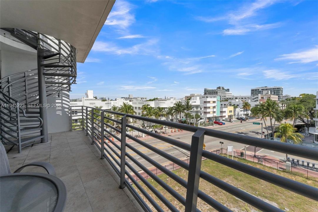 For Sale: $215,000 (0 beds, 1 baths, 500 Square Feet)