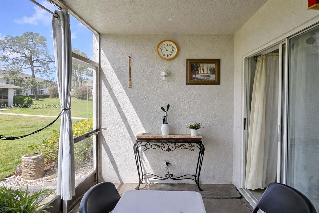 En Renta: $1,900 (2 camas, 2 baños, 1200 Pies cuadrados)