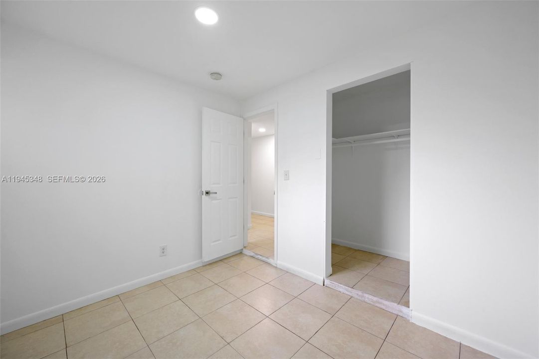 For Sale: $525,000 (0 beds, 0 baths, 1190 Square Feet)