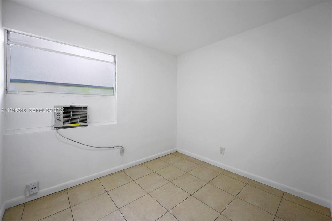 For Sale: $525,000 (0 beds, 0 baths, 1190 Square Feet)