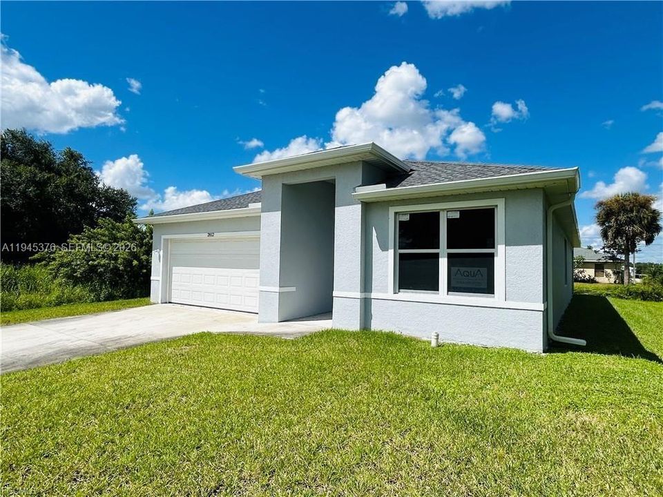 Vendido Recientemente: $300,000 (3 camas, 2 baños, 0 Pies cuadrados)