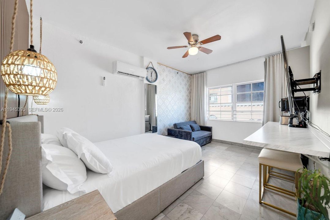En Venta: $165,000 (0 camas, 1 baños, 270 Pies cuadrados)