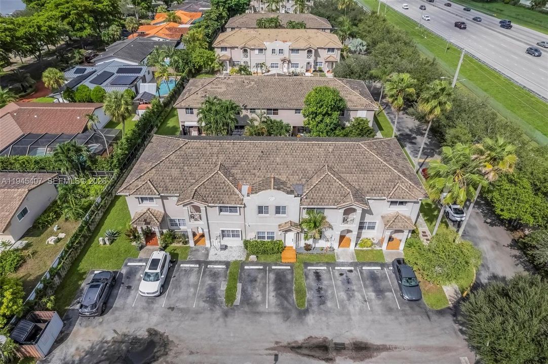 For Sale: $469,700 (2 beds, 2 baths, 1260 Square Feet)