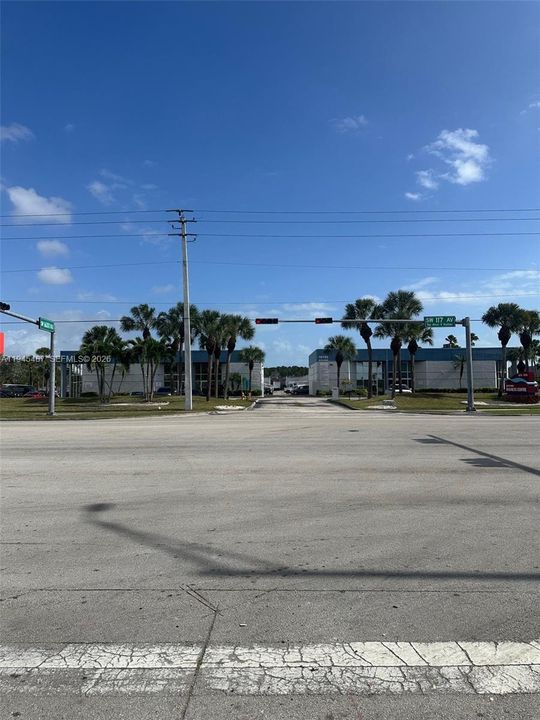 South Dade Business Centre Industrial Park