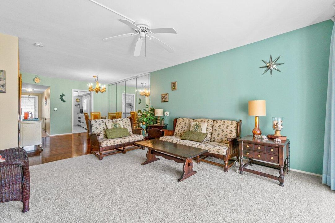 011-2460Southwest22ndAvenue-809-DelrayBe