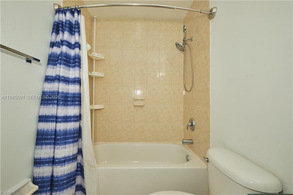 Недавно продано: $79,000 (1 спален, 1 ванн, 840 Квадратных фут)