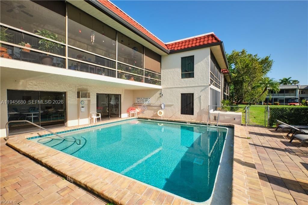 En Venta: $119,500 (2 camas, 2 baños, 1233 Pies cuadrados)