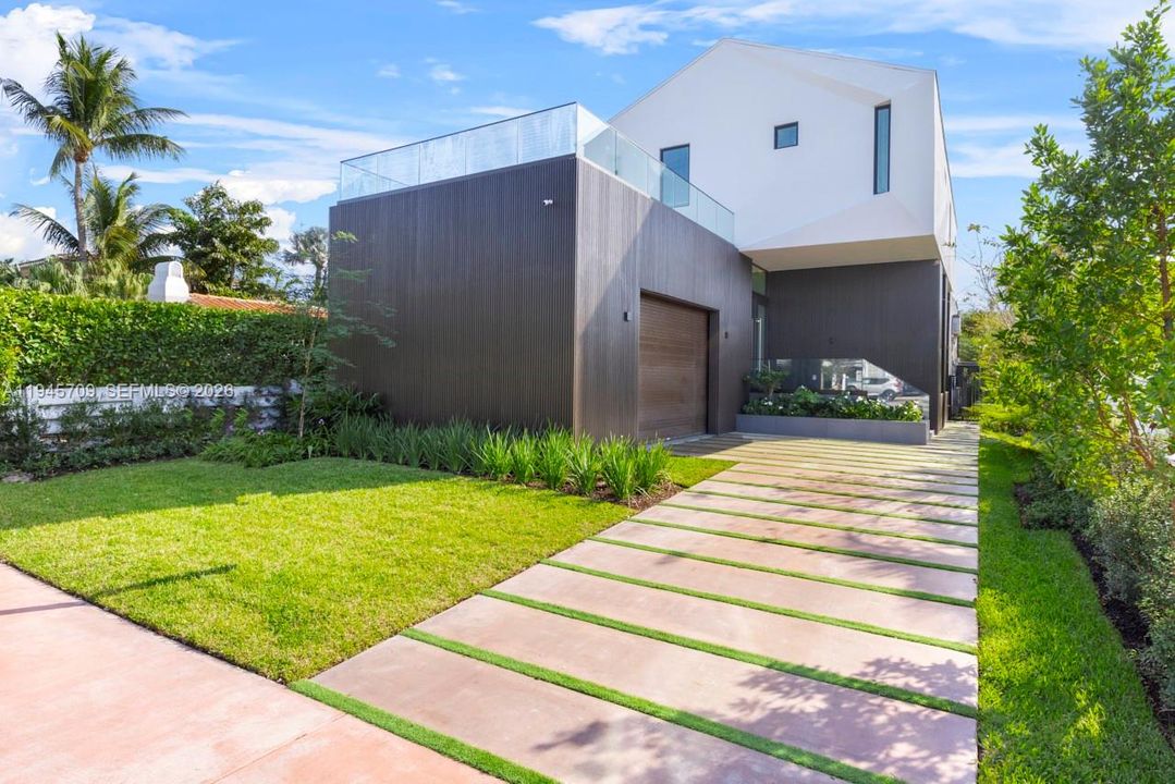 For Sale: $4,999,000 (4 beds, 4 baths, 0 Square Feet)