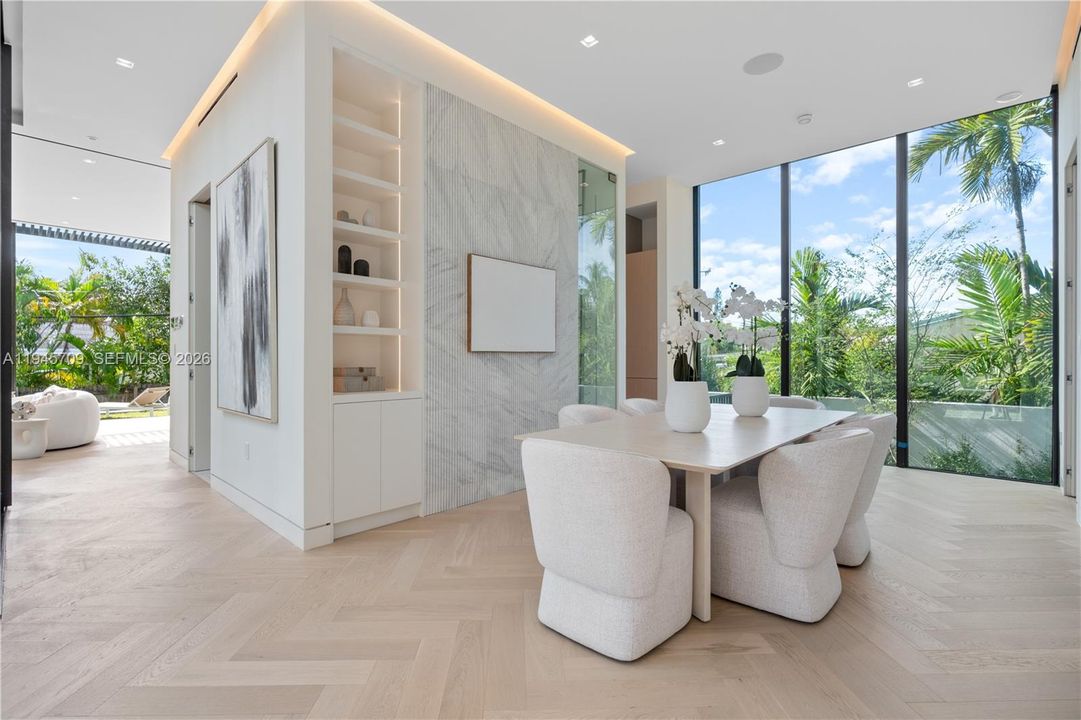 For Sale: $4,999,000 (4 beds, 4 baths, 0 Square Feet)