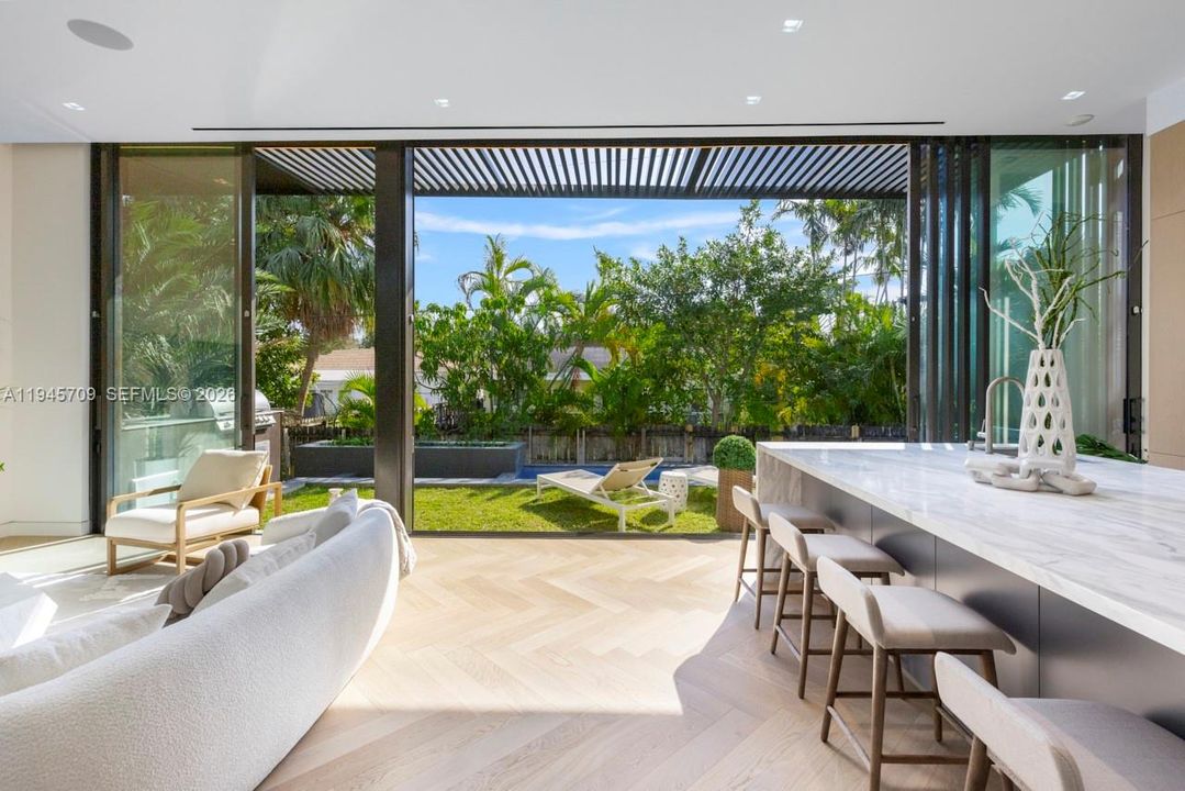 For Sale: $4,999,000 (4 beds, 4 baths, 0 Square Feet)