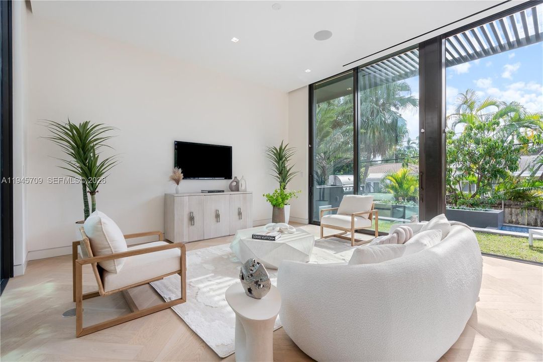 For Sale: $4,999,000 (4 beds, 4 baths, 0 Square Feet)