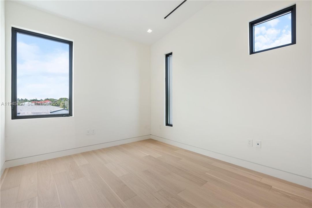 For Sale: $4,999,000 (4 beds, 4 baths, 0 Square Feet)