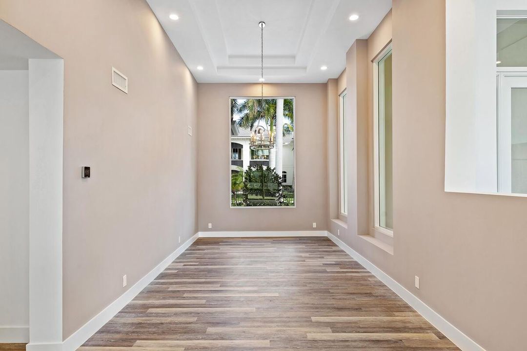 533_Alexander_Palm_Road_17