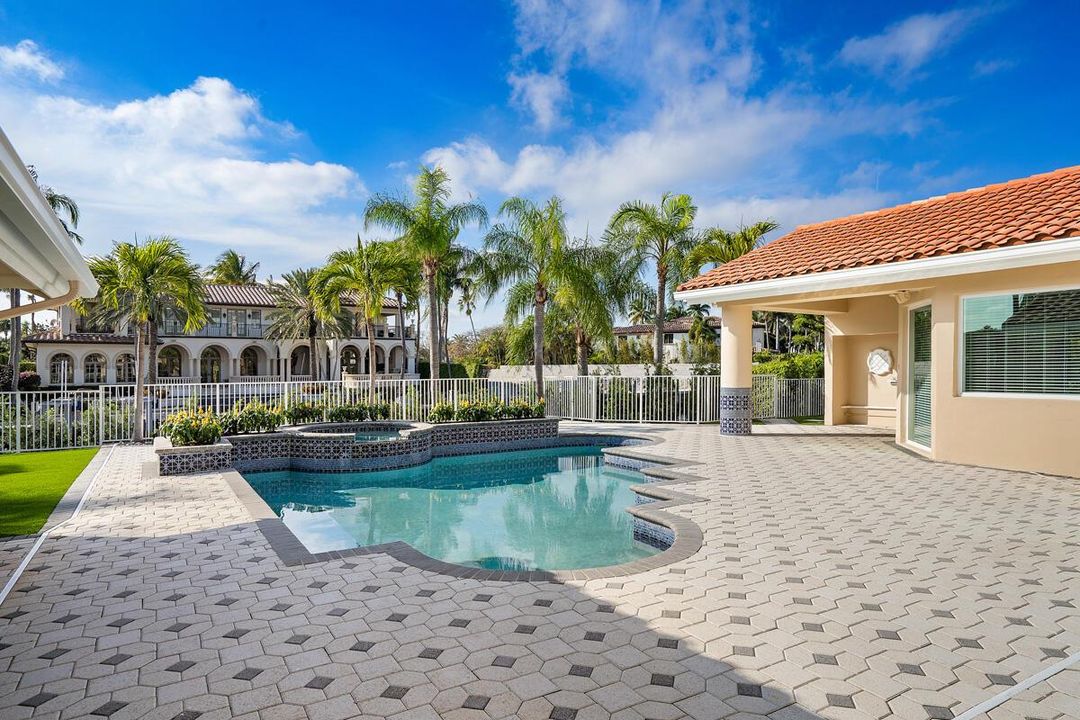 533_Alexander_Palm_Road_09