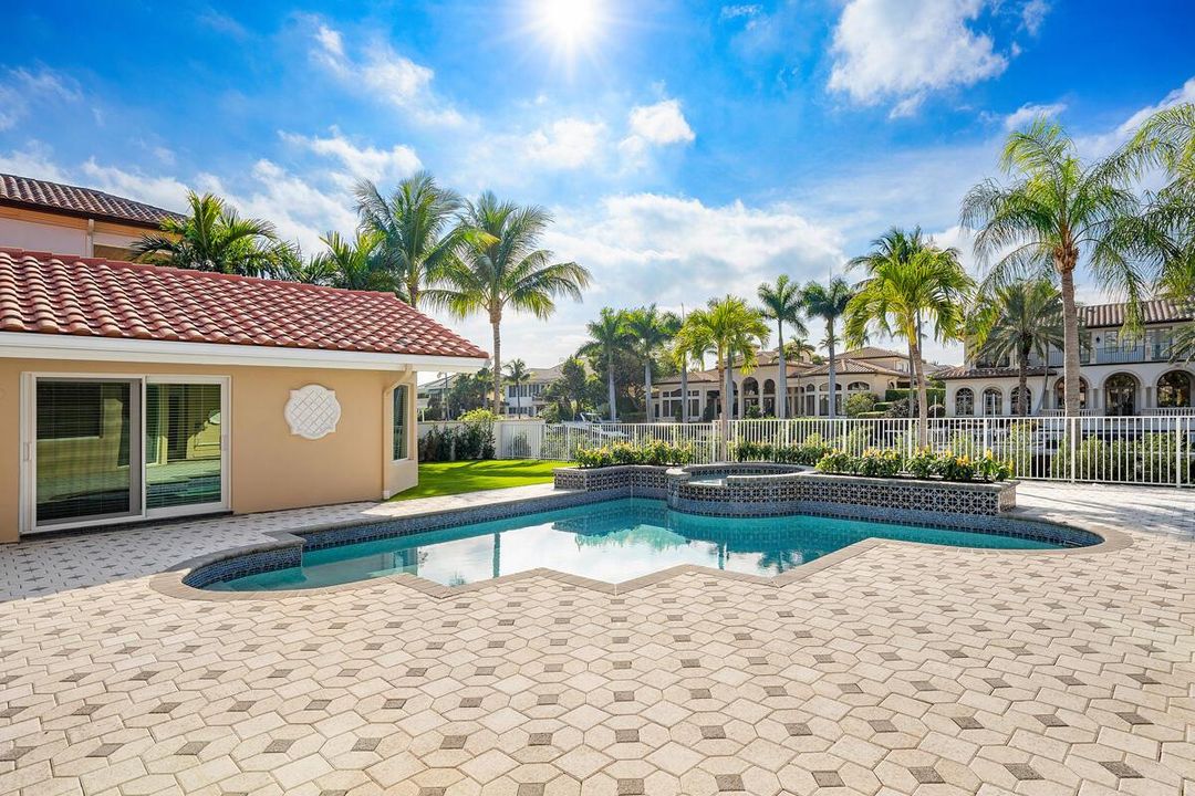 533_Alexander_Palm_Road_08
