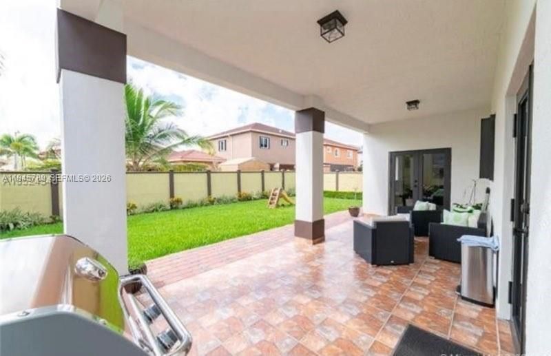 En Renta: $5,500 (5 camas, 4 baños, 2731 Pies cuadrados)
