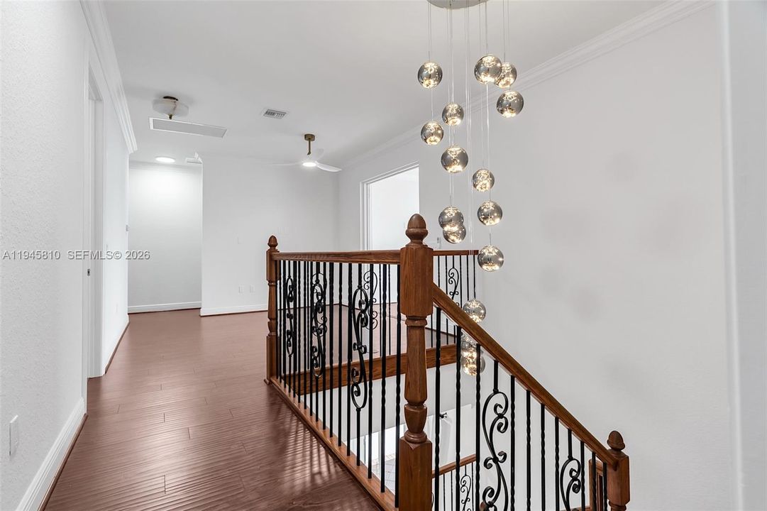 Недавно арендовано: $8,500 (6 спален, 5 ванн, 4945 Квадратных фут)