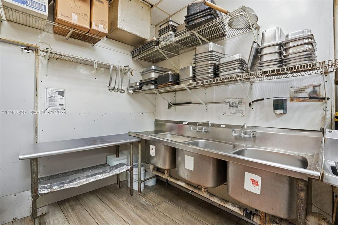 На продажу: $450,000 (0 спален, 0 ванн, 0 Квадратных фут)