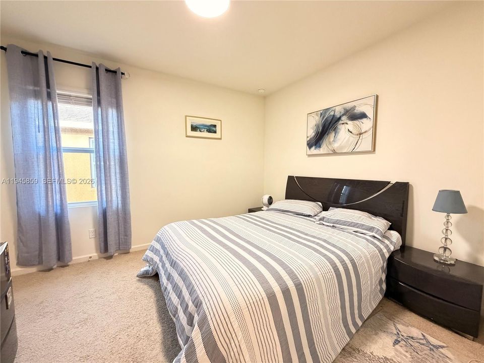 For Sale: $374,900 (3 beds, 2 baths, 1614 Square Feet)