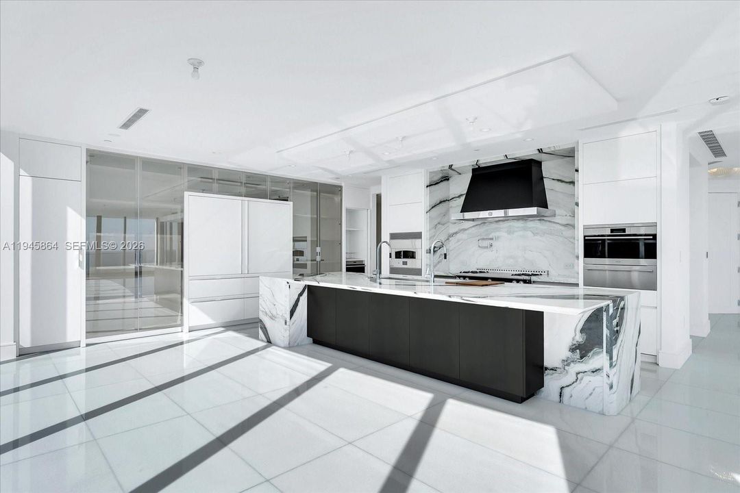 For Sale: $12,500,000 (5 beds, 7 baths, 4780 Square Feet)