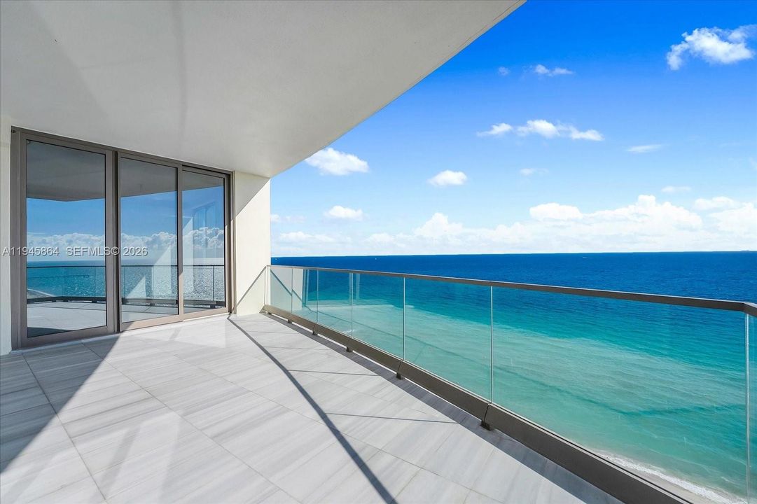 For Sale: $12,500,000 (5 beds, 7 baths, 4780 Square Feet)