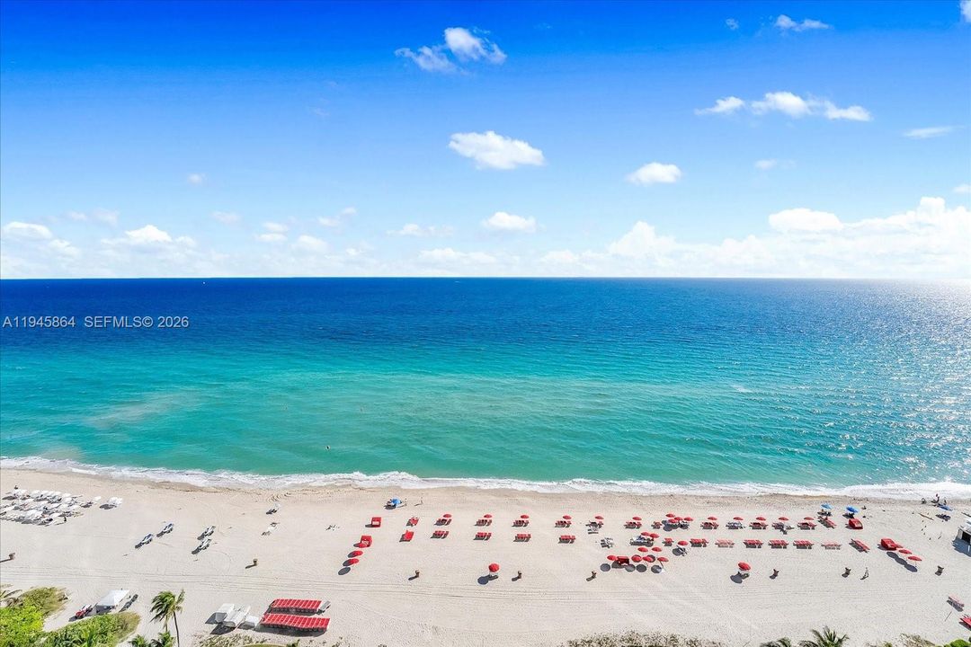 For Sale: $12,500,000 (5 beds, 7 baths, 4780 Square Feet)