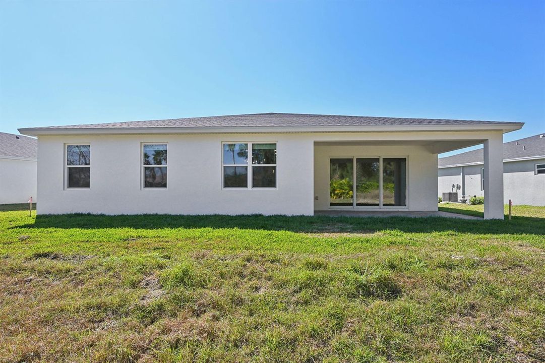 5633 Hampton Park Cir Vero (30)