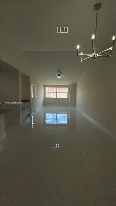 Active With Contract: $280,000 (2 beds, 2 baths, 1100 Square Feet)