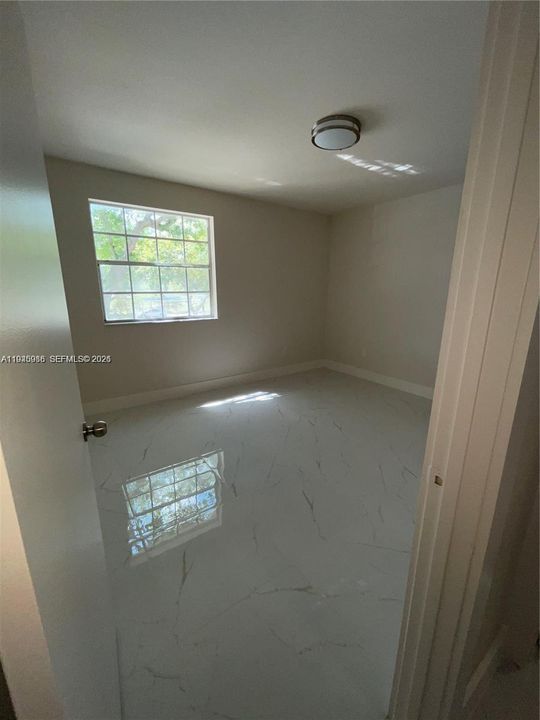 Active With Contract: $280,000 (2 beds, 2 baths, 1100 Square Feet)