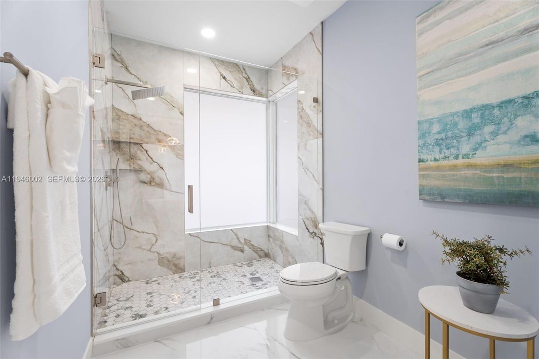 Recently Rented: $14,000 (4 beds, 4 baths, 3820 Square Feet)