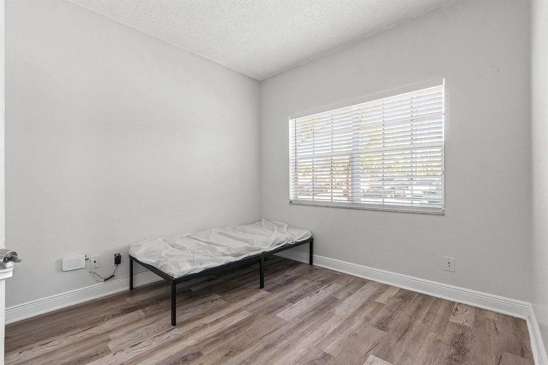 018-751CypressLane-PompanoBeach-FL-33064