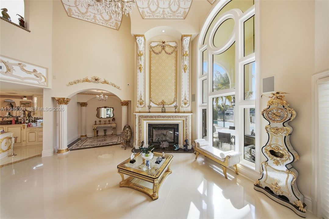 For Sale: $21,900,000 (7 beds, 6 baths, 8197 Square Feet)