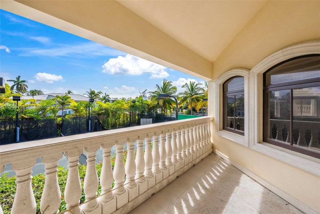 For Sale: $21,900,000 (7 beds, 6 baths, 8197 Square Feet)