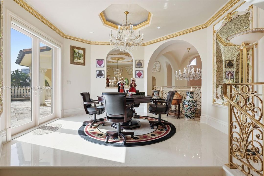 For Sale: $21,900,000 (7 beds, 6 baths, 8197 Square Feet)
