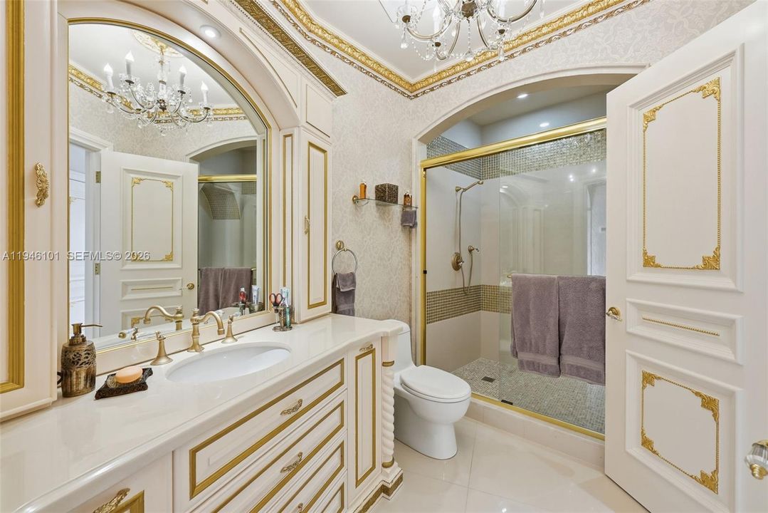 For Sale: $21,900,000 (7 beds, 6 baths, 8197 Square Feet)