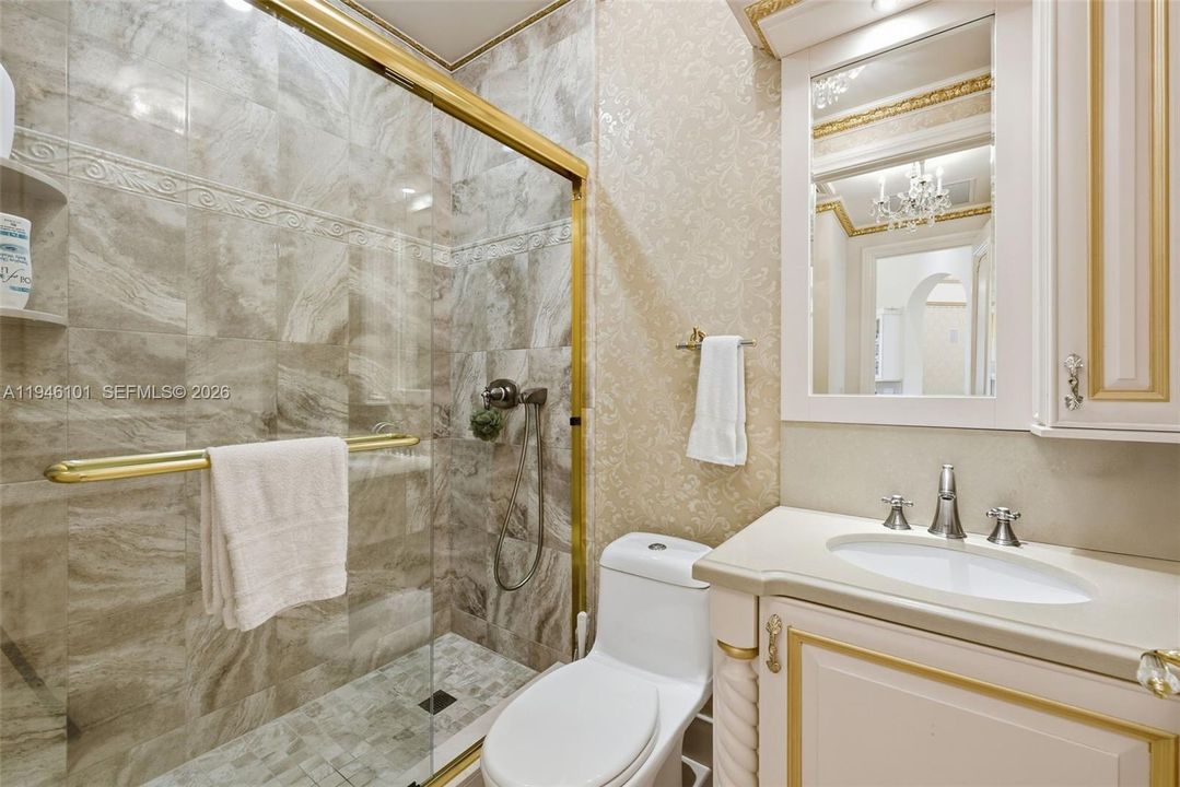 For Sale: $21,900,000 (7 beds, 6 baths, 8197 Square Feet)