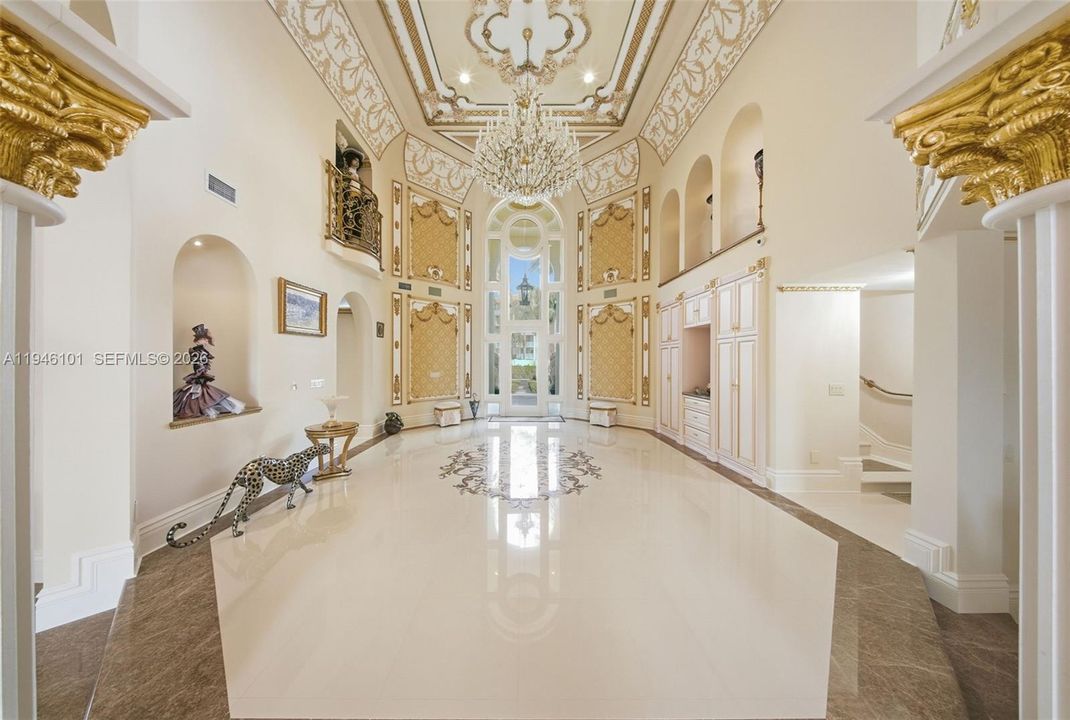 For Sale: $21,900,000 (7 beds, 6 baths, 8197 Square Feet)