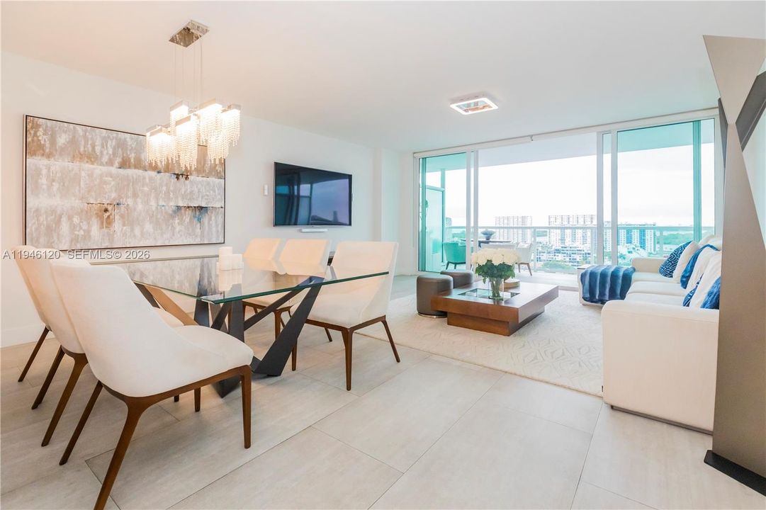 For Sale: $1,119,000 (3 beds, 2 baths, 1705 Square Feet)