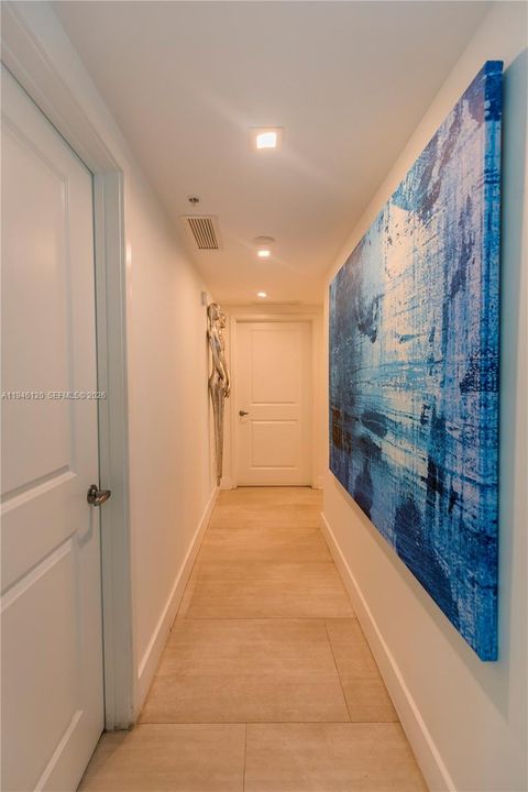 For Sale: $1,119,000 (3 beds, 2 baths, 1705 Square Feet)