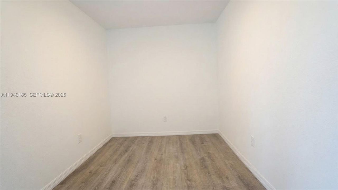 Loft can be converted to the bedroom or office