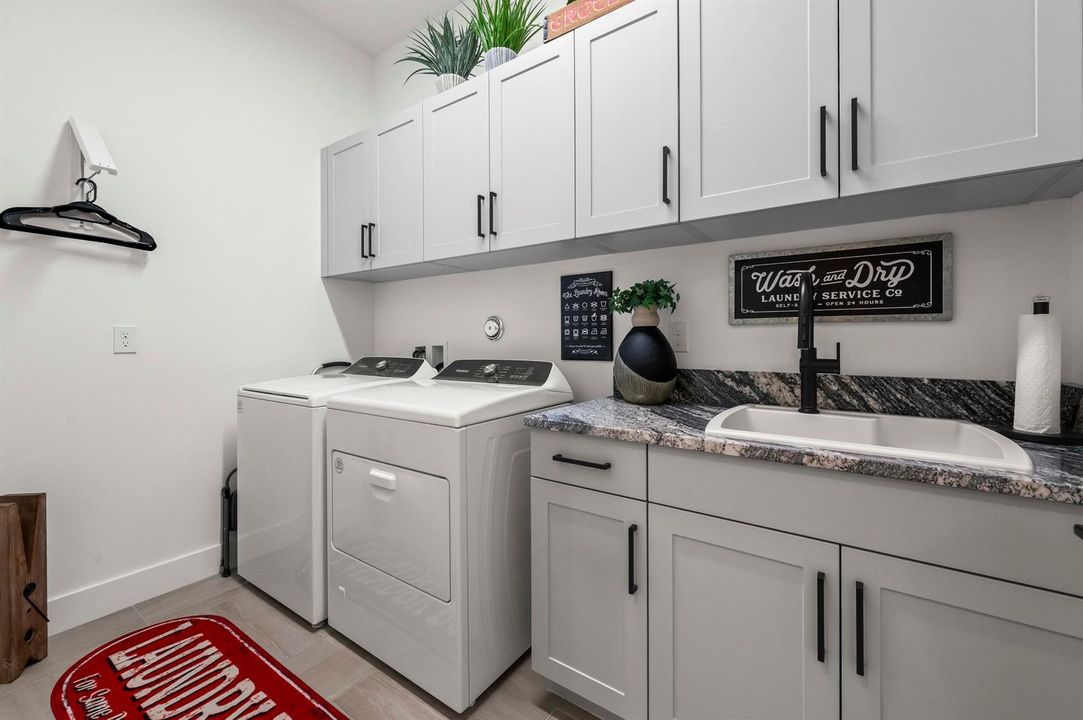 34 Laundry room 01